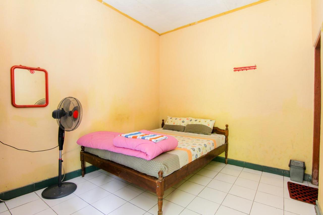 Losmen Melati Hotel Bantul Luaran gambar