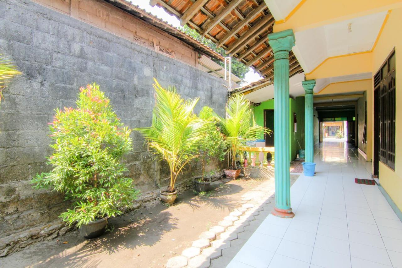 Losmen Melati Hotel Bantul Luaran gambar